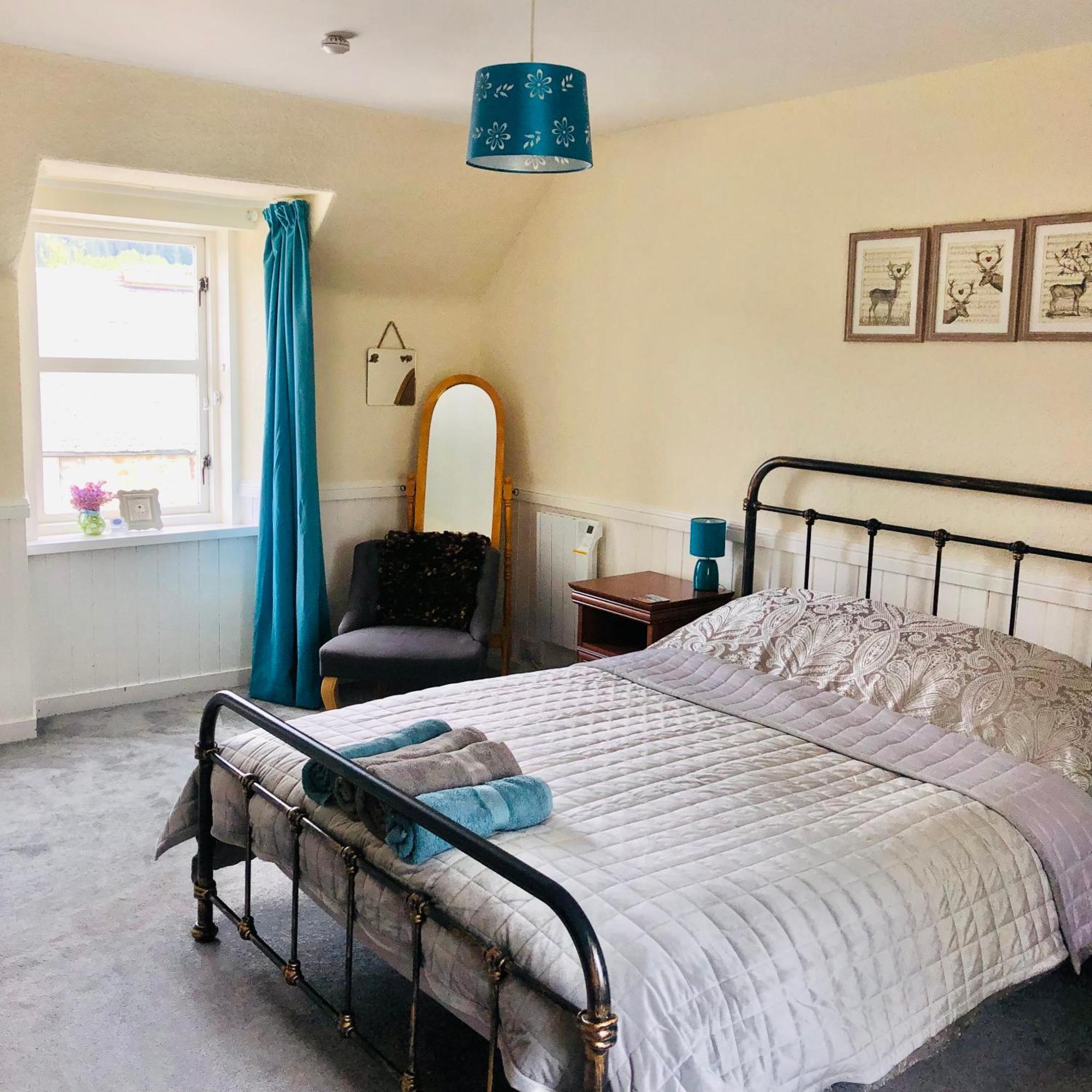 더프타운 Lettoch Farm B&B 외부 사진